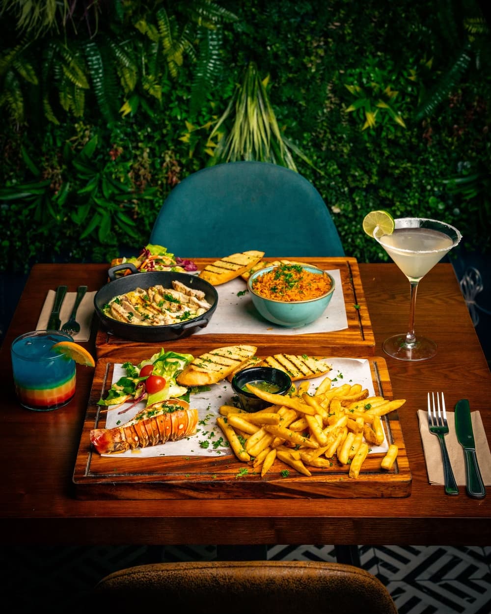 Premium dining platter